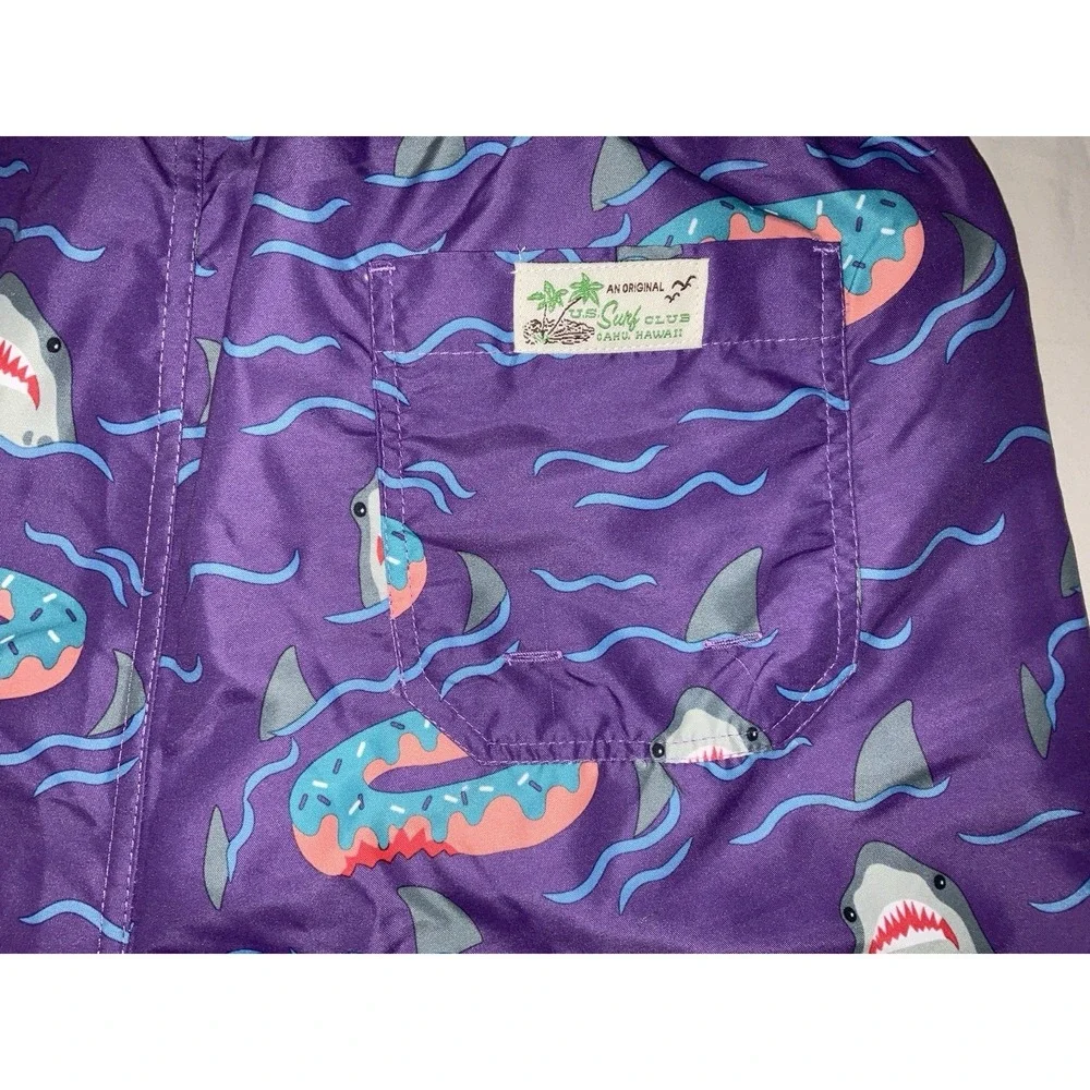 NWT Men's‎ U.S. Surf Club Oahu, Hawaii Shark Donut Floaty Purple Swim Trunks - M